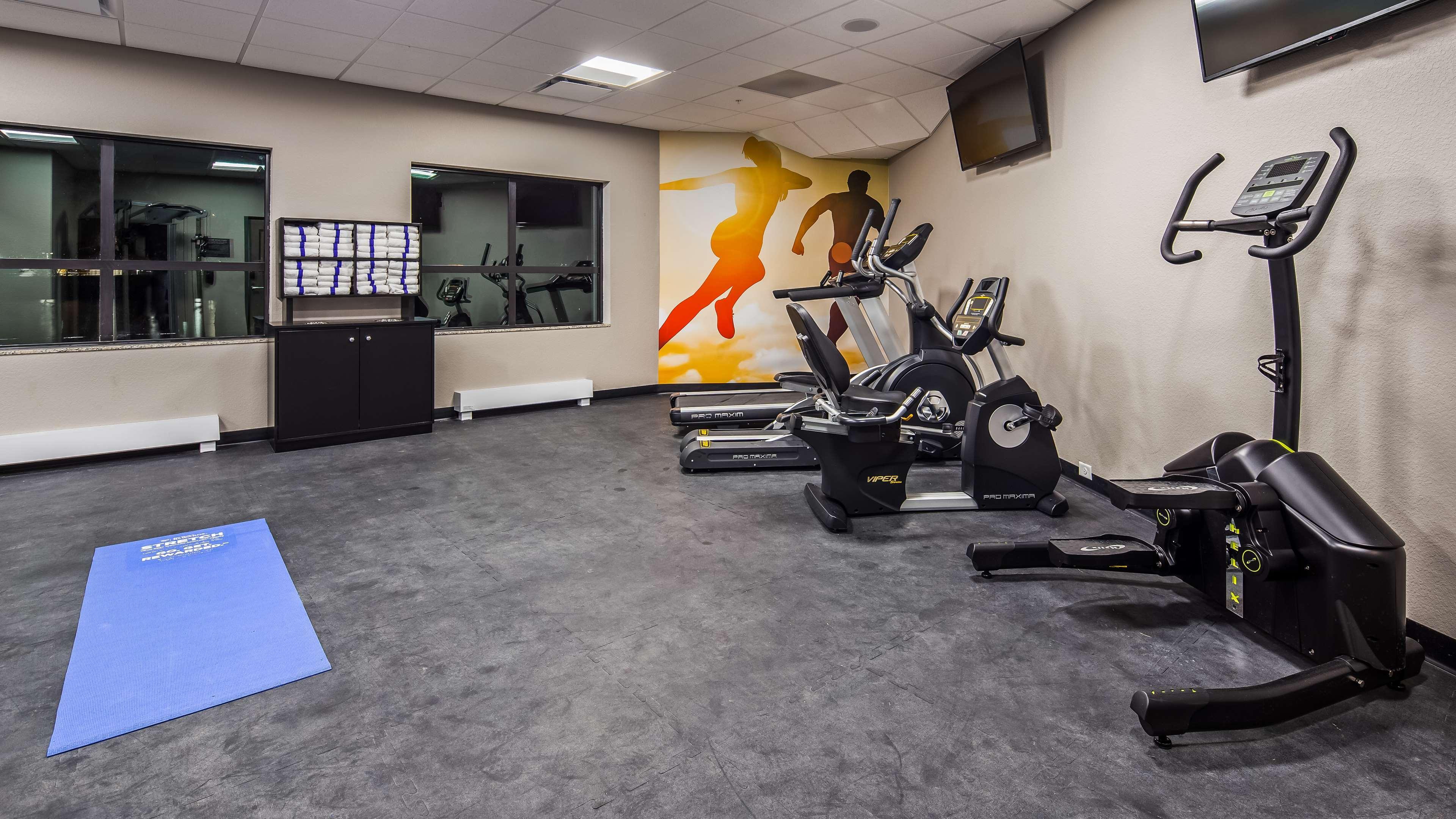 Best Western Plus Okotoks Inn & Suites Экстерьер фото